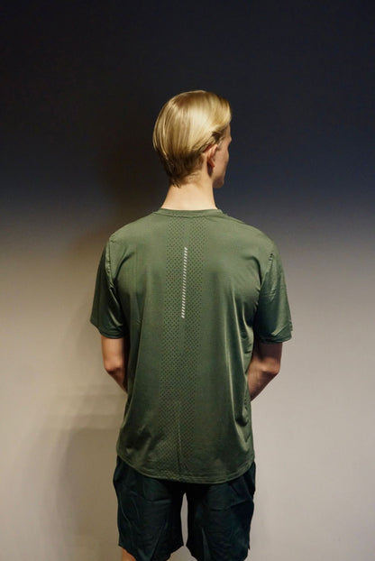 Mens Essential T-shirt - Army green